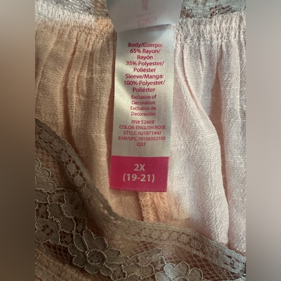 No boundaries beautiful top shirt  3/4 short sleeve ruffle women size 2X - Picture 6 of 6